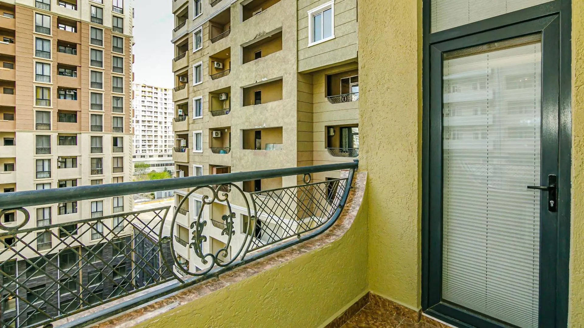 Luxury Apartments On Centre Baku Azerbaijan