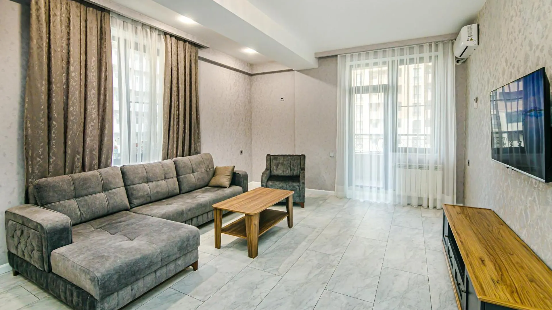 Luxury Apartments On Centre Baku