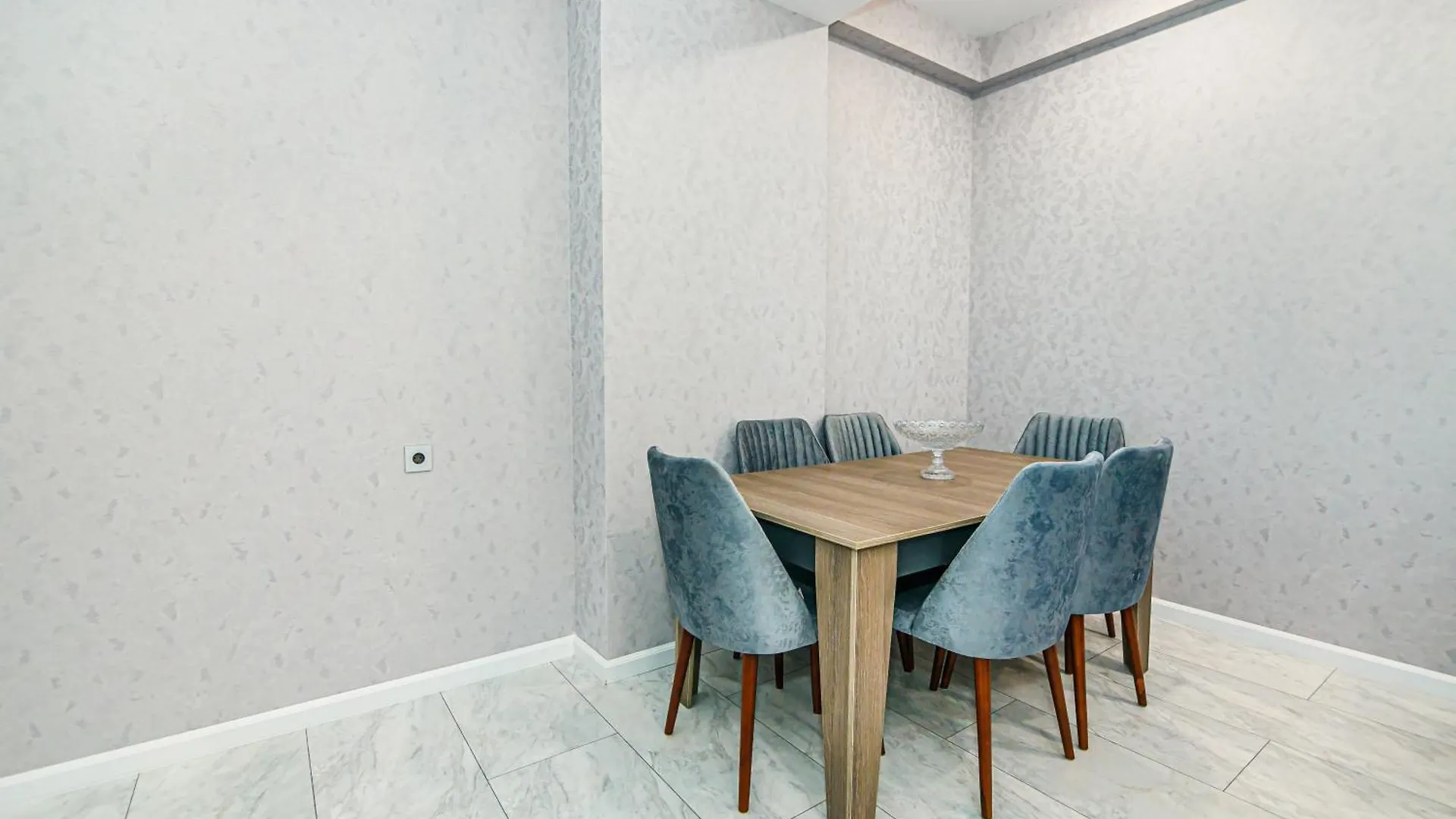 Luxury Apartments On Centre Baku Azerbaijan