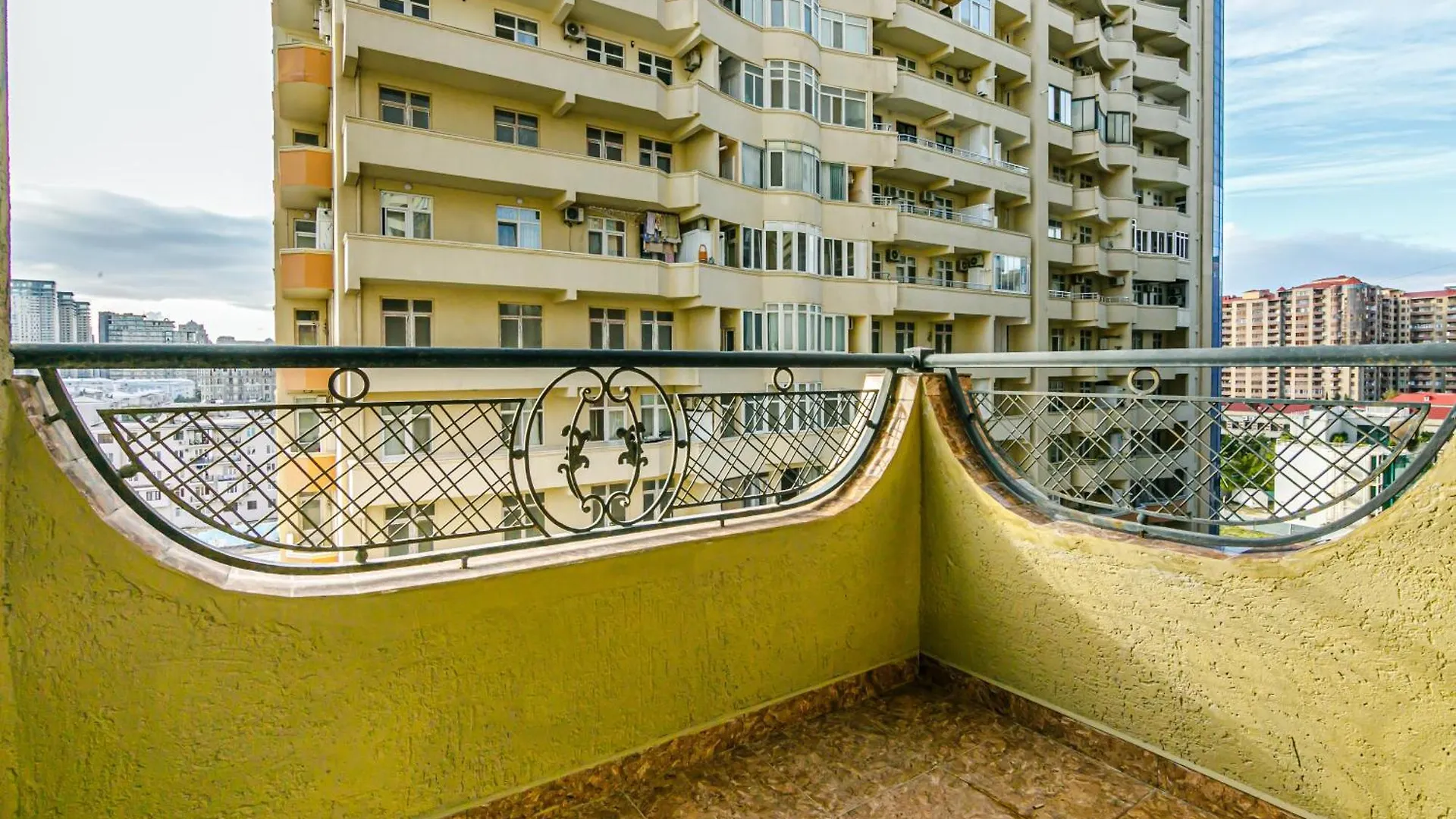 Luxury Apartments On Centre Baku